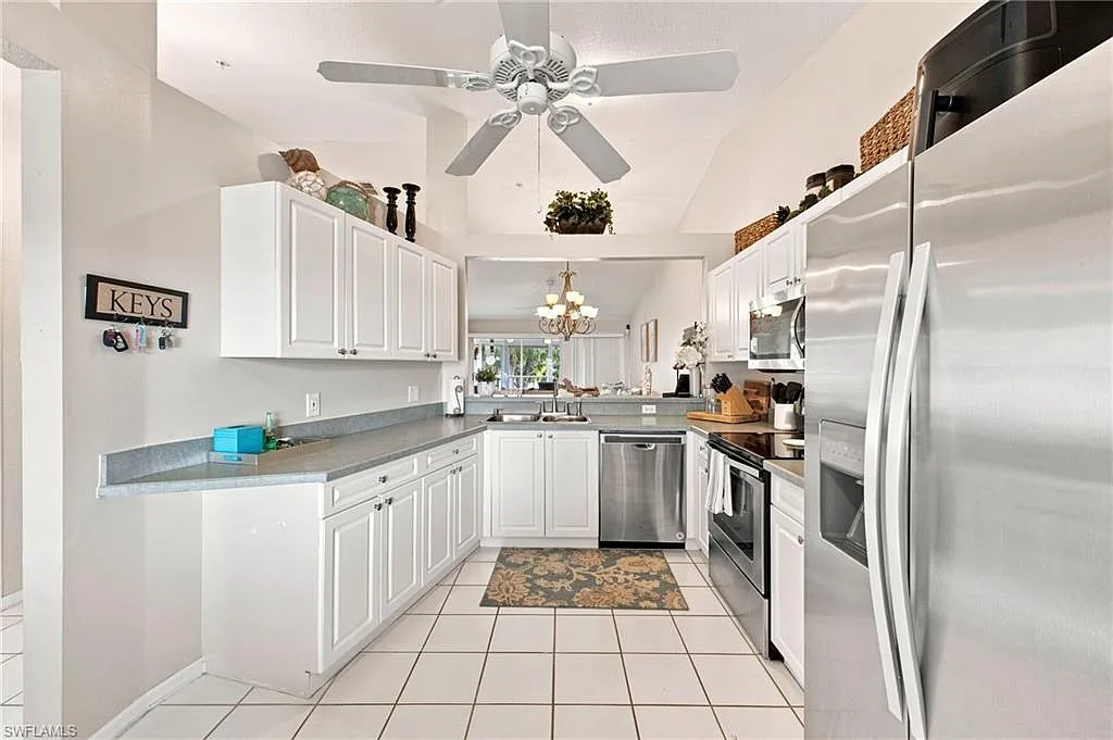 9022 Michael Cir — Photo 4