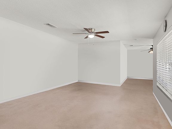 4th image of 3803 Galleria Oaks Dr