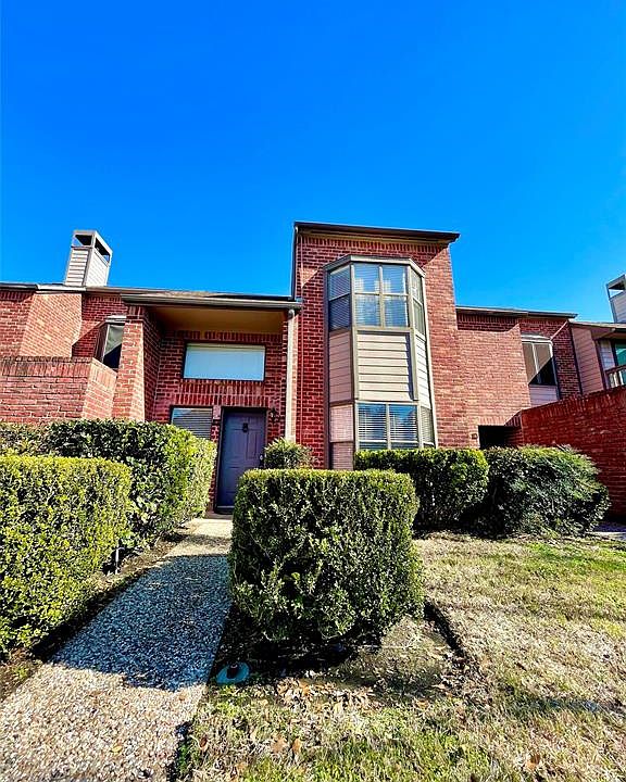 1st image of 7447 Cambridge St #30