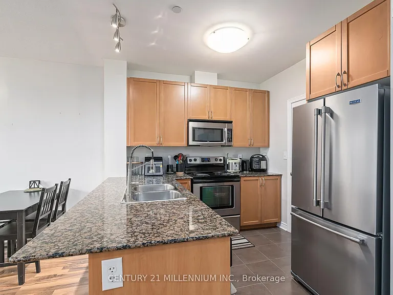 383 Main St E #107 — Photo 8