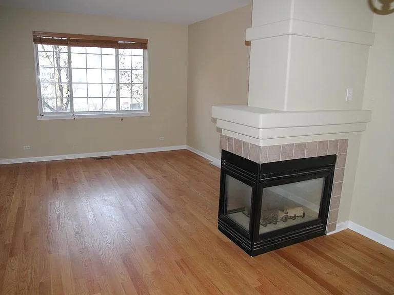 2226 Daybreak Dr — Photo 2
