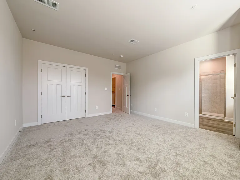 42560 Invergordon Ter — Photo 22