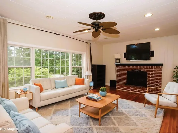 224 Haverhill Road, Chester, NH 03036