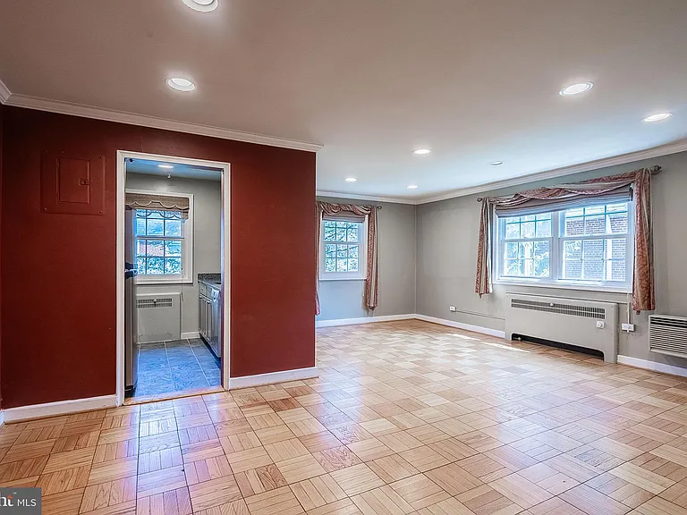 4374 N Pershing Dr #43744 — Photo 6