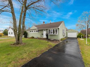 21 Mitchell Dr, East Hartford, CT 06118