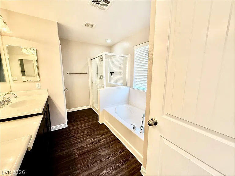 6982 Majestic Palm Dr — Photo 11