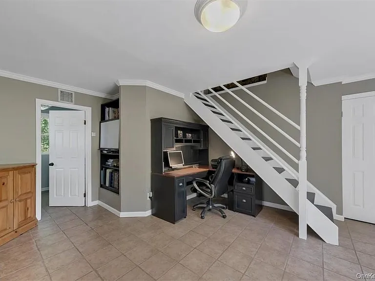 13 Split Rock Rd — Photo 26