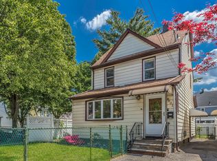 88-01 241st St, Jamaica, NY 11426