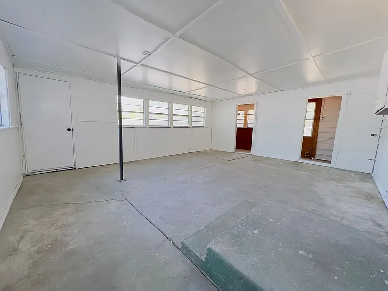 105 Nauert St — Photo 12