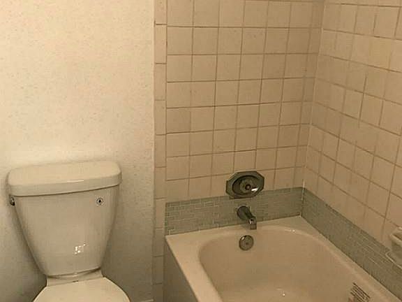 5th image of 7950 N Stadium Dr APT 258