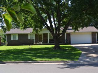 13 Ranchwood Dr, Augusta, KS 67010