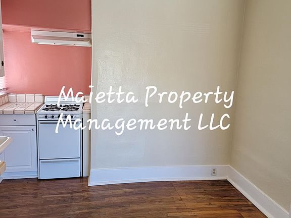 4th image of 315 Lead Ave SE #B