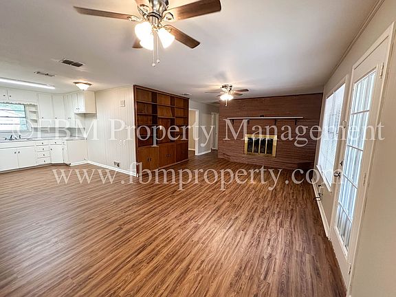 5th image of 1608 Hill Ln