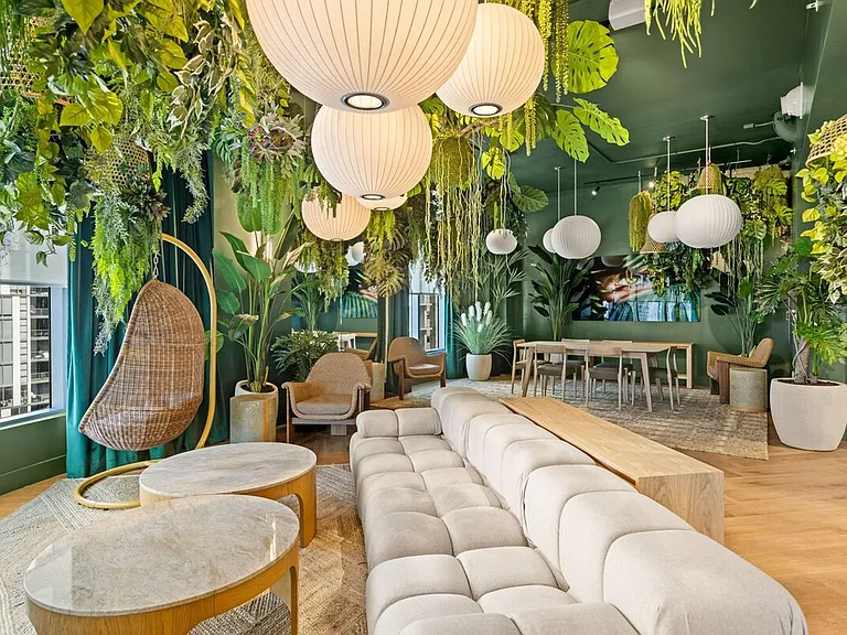Building's Lounge