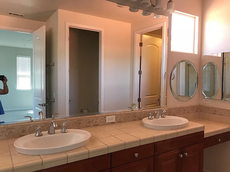 3565 Rocking Horse Ct — Photo 11