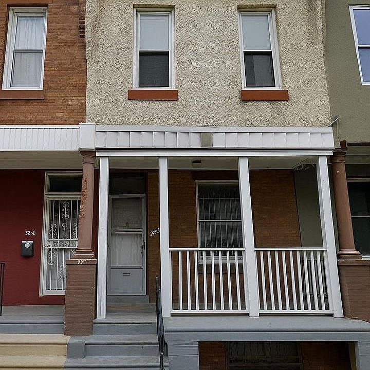 1st image of 2926 N Stillman St