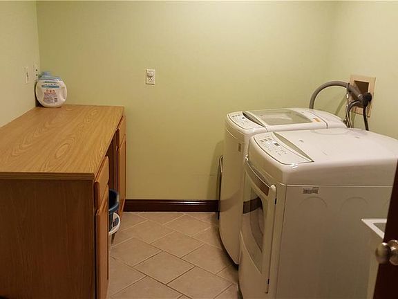 4th image of 13466 179th St