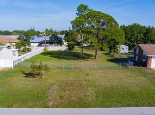 171 SE Dwight Ave, Pt Saint Lucie, FL 34953