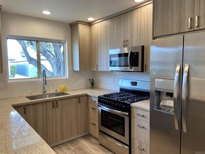 804 E Washington Ave UNIT A, Escondido, CA, 92025