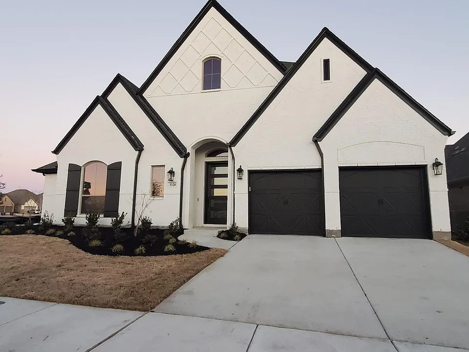 3320 Honey Suckle Ln