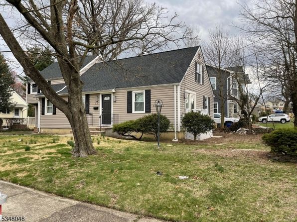 8-10 Mason Pl