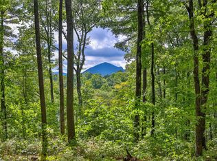 108 Uplands Rd, Cashiers, NC 28717