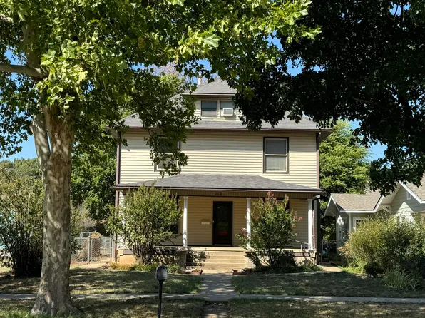 112 N University Ave, Enid, OK 73701