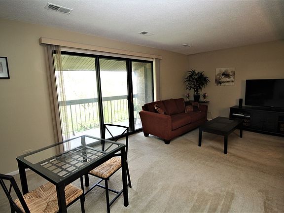 4th image of 15137 Quail Hollow Dr
