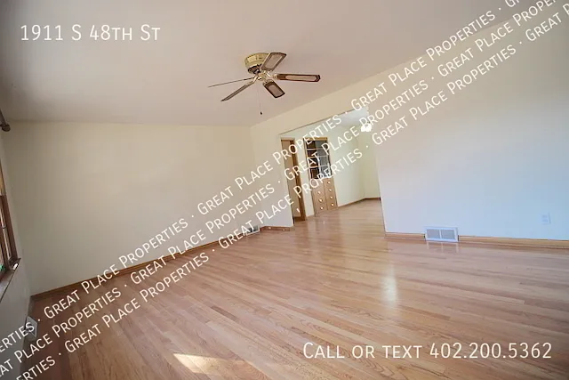 1911 S 48th St — Photo 5