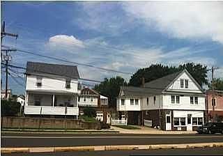 2nd image of 516 Washington Ave