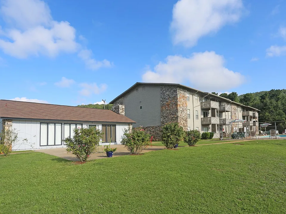 Coleman Place Apartments