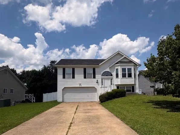 991 Sunset Farms Ct, Saint Charles, MO 63304