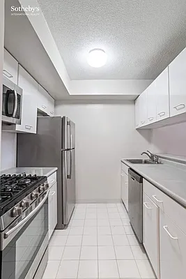 Rented by Sotheby's International Realty | media 9