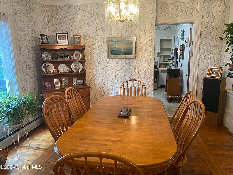 4th image of 6 Broadview Terrace