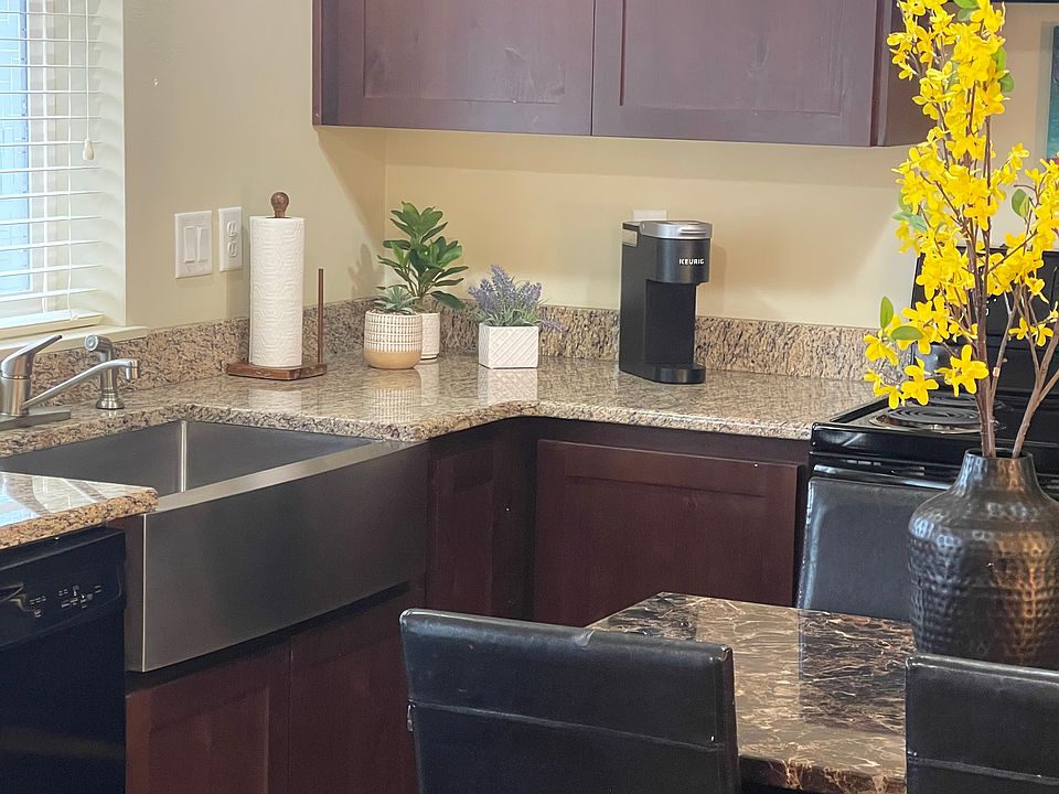 1st image of 4601 NE Windward Pl #203