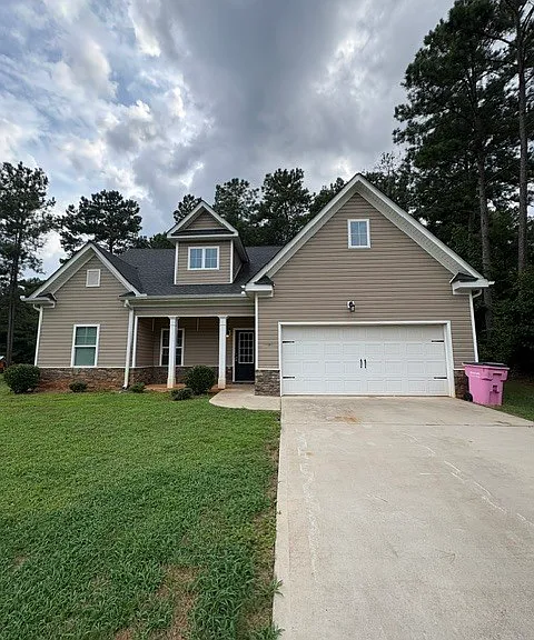 40 Hastings Ln — Photo 1