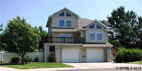 Located in a cul-de-sac with alley access on two sides. Double sized lot with 15559 sf.