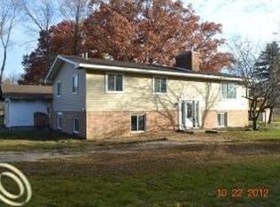 Wood Creek Dr, Howell, MI