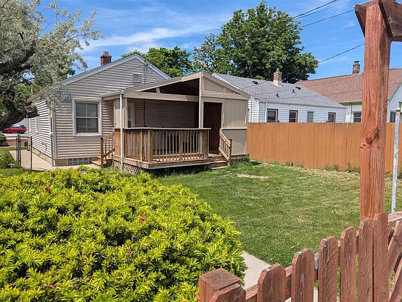 4th image of 3130 S Clement AVENUE