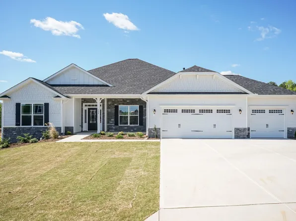 206 Merrifield Ln, Garner, NC 27529