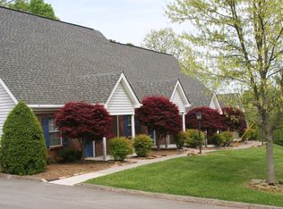 4501 Lynnmont Rd APT 27, Knoxville, TN 37921