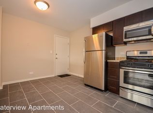 25 N Maple St APT 11, Addison, IL 60101