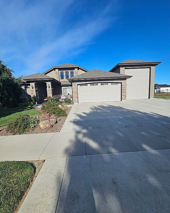1st image of 2397 N Saddle Mountain Way