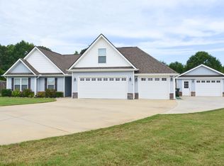 875 W Keepsake Ln, Inman, SC 29349