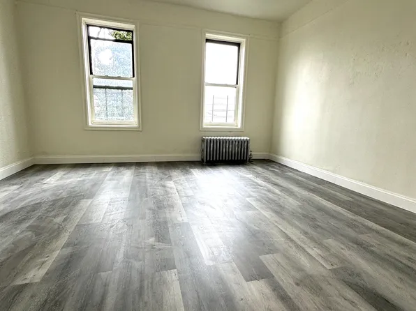 (undisclosed Address), Bronx, NY 10467