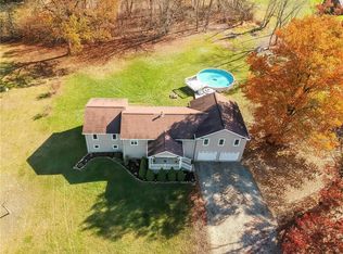 313 Sandworks Rd, Hunker, PA 15639