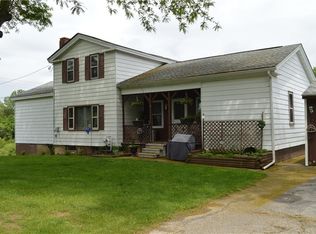1028 Middle Rd, Oswego, NY 13126