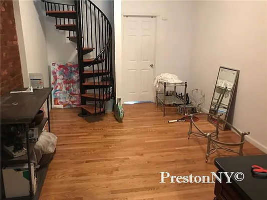 Rented by JM Preston Properties LLC | media 4