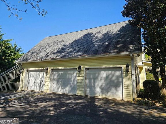 5th image of 1150 Highland Rd