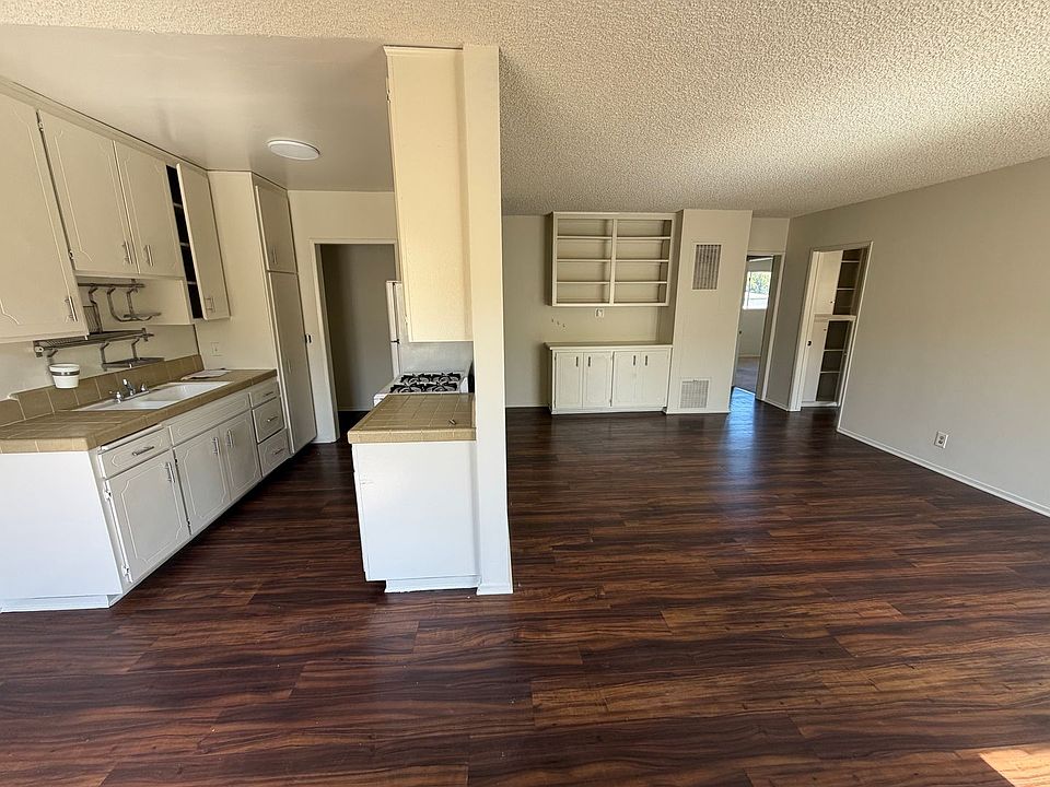1st image of 2315 14th St APT 4